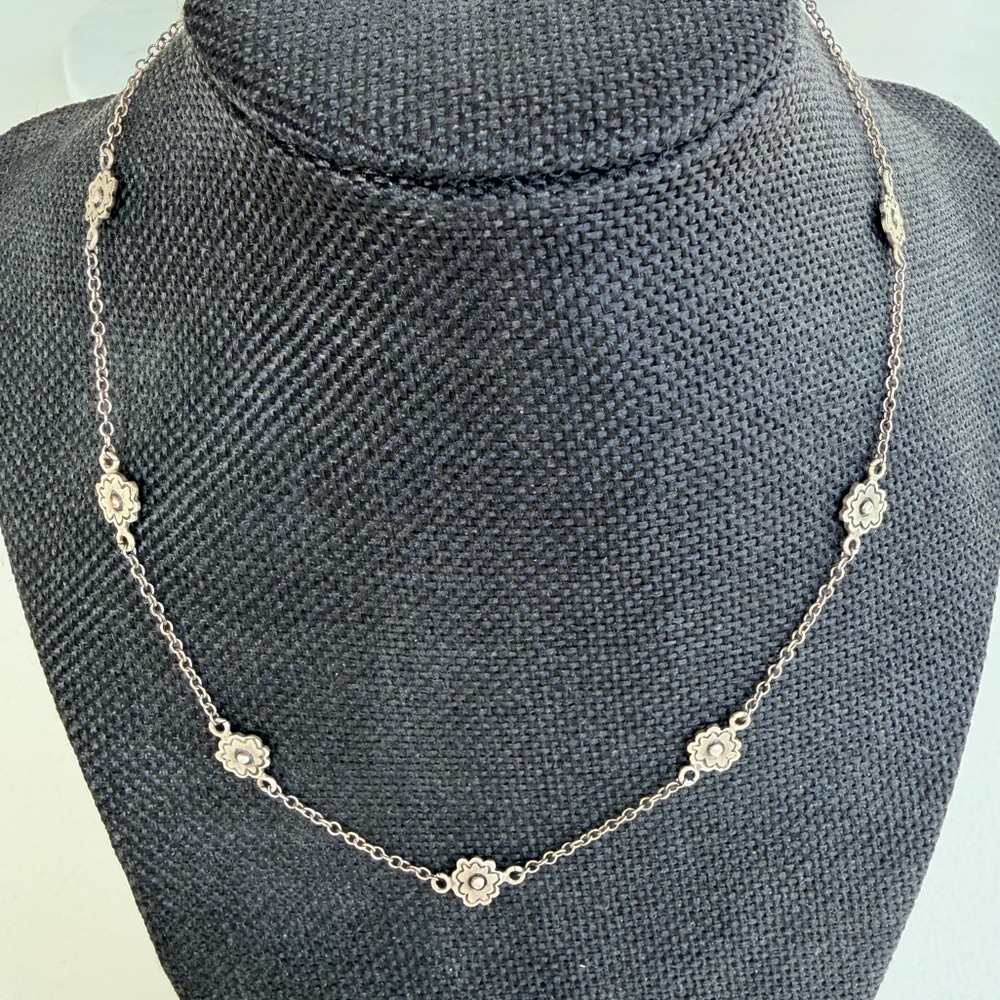 Silver Floral Necklace